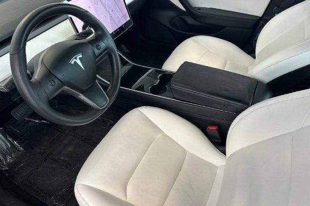 Used 2019 Tesla Model 3 Standard Range Plus RWD image 11