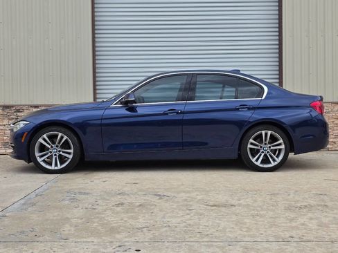Used 2017 BMW 330i Sedan image 2