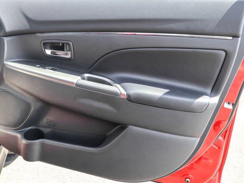 Used 2024 Mitsubishi Outlander Sport SE AWD/4WD image 38