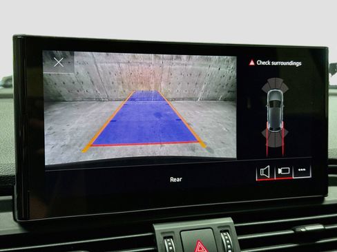 Used 2023 Audi Q5 2.0T Premium w/ Convenience Package AWD/4WD image 17