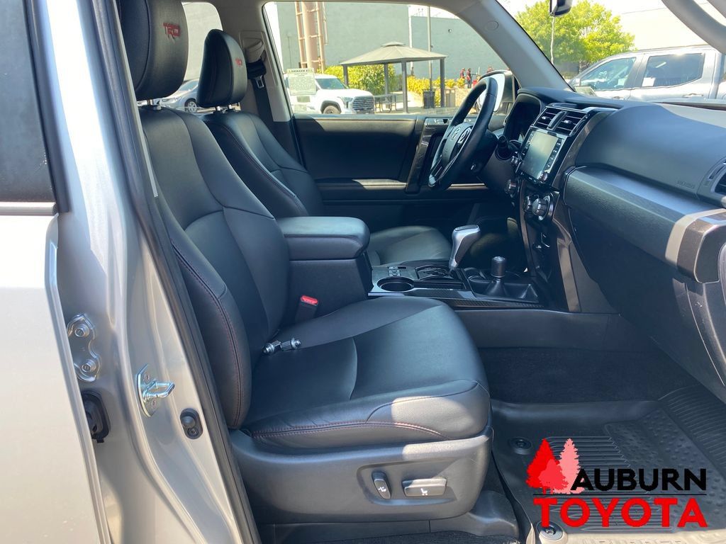 Used 2023 Toyota 4Runner TRD Off-Road Premium w/ Moonroof Package AWD/4WD image 21