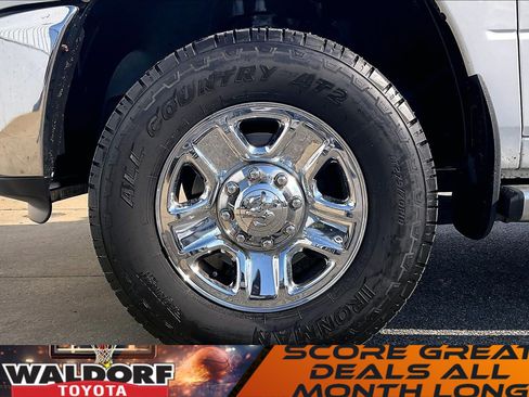 Used 2018 RAM 3500 Tradesman w/ Chrome Appearance Group image 11