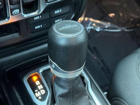 Used 2022 Jeep Gladiator Sport AWD/4WD image 33