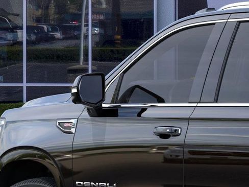 New 2026 GMC Yukon XL Denali image 12
