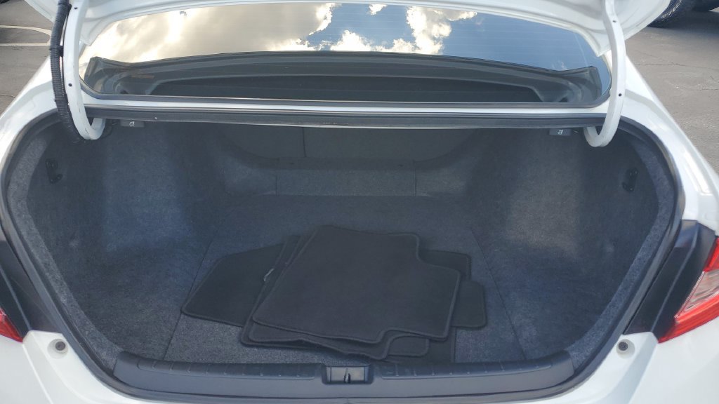 Used 2022 Honda Accord Sport image 10