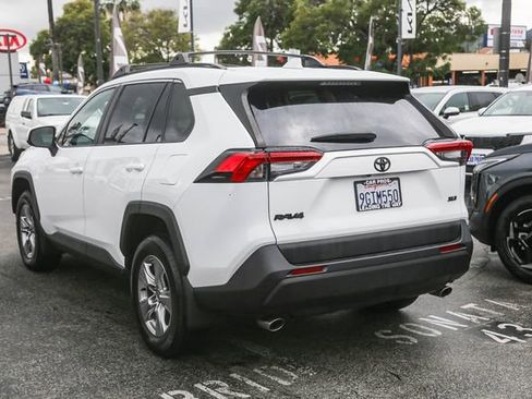 Used 2023 Toyota RAV4 XLE image 8