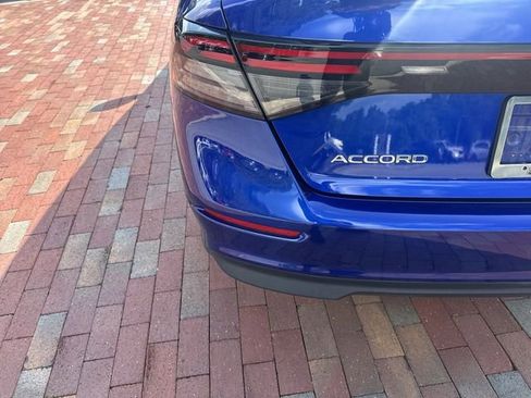 Used 2023 Honda Accord Sport image 10