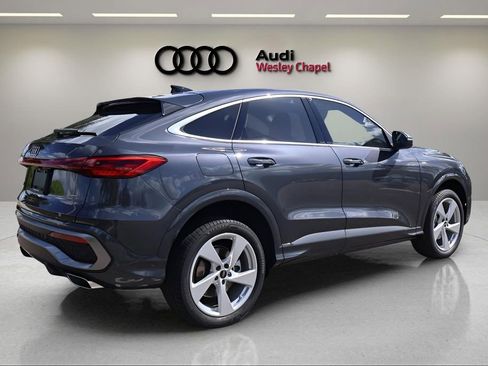 New 2025 Audi Q5 Premium Plus AWD/4WD image 5