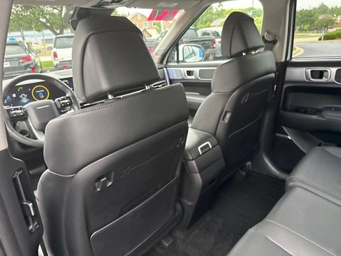 Certified 2024 Hyundai Santa Fe Limited AWD/4WD image 23