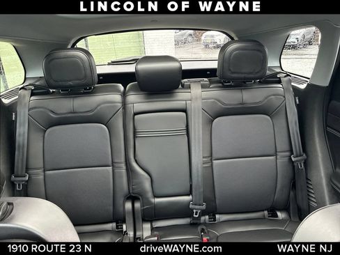 Used 2022 Lincoln Corsair Reserve w/ Equipment Group 201A AWD/4WD image 16