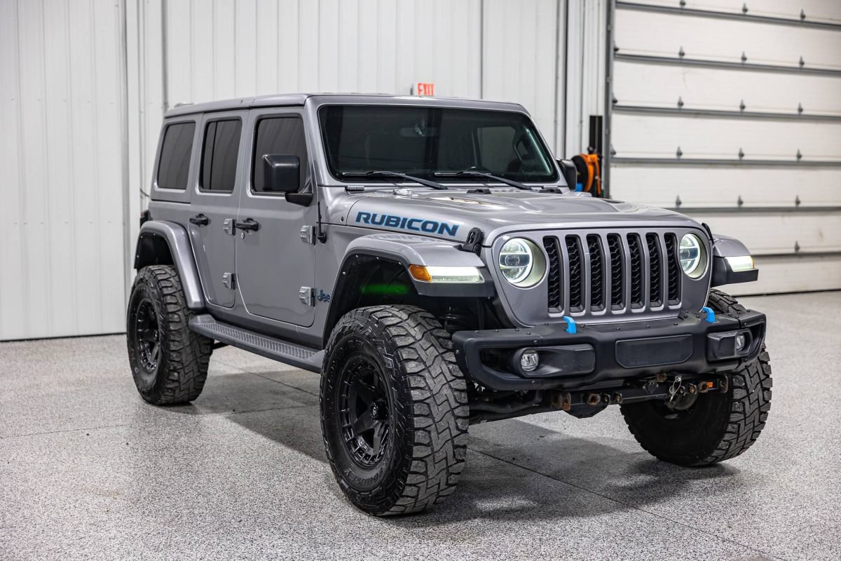Used 2021 Jeep Wrangler Unlimited Rubicon 4xe w/ Steel Bumper Group AWD/4WD image 7