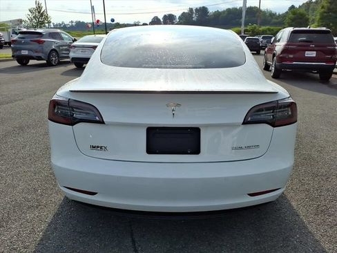 Used 2022 Tesla Model 3 Performance AWD/4WD image 6