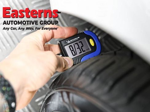 Used 2019 Tesla Model 3 Long Range AWD/4WD image 18