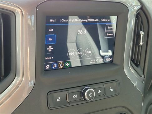 New 2025 Chevrolet Silverado 1500 Custom image 23