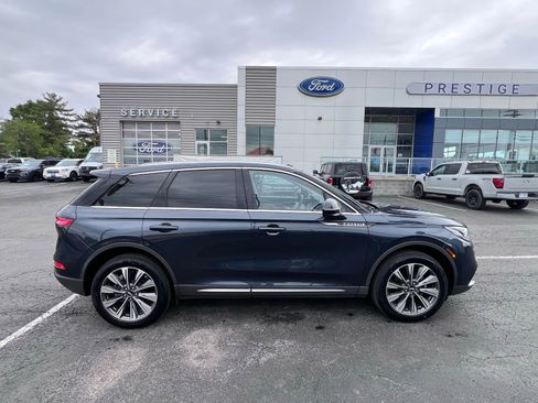 Used 2022 Lincoln Corsair Reserve w/ Elements Package AWD/4WD image 8