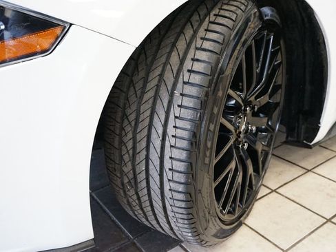 Used 2018 Ford Mustang Premium w/ Equipment Group 201A image 49