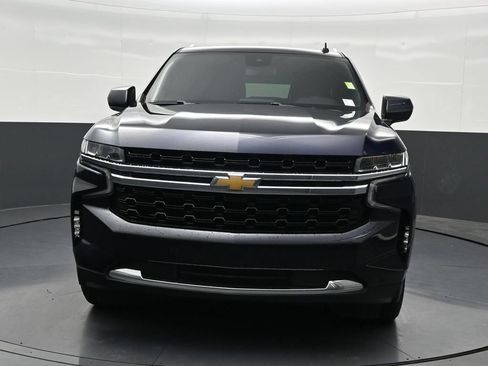 Used 2024 Chevrolet Suburban LS RWD image 9