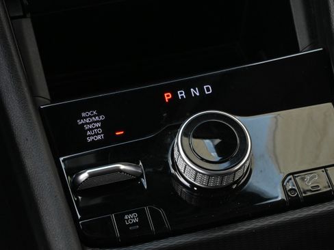 Used 2023 Jeep Grand Cherokee 4WD 4xe image 23