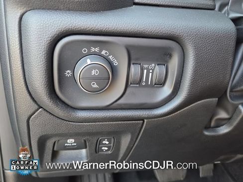 Used 2025 RAM 1500 Big Horn AWD/4WD image 30