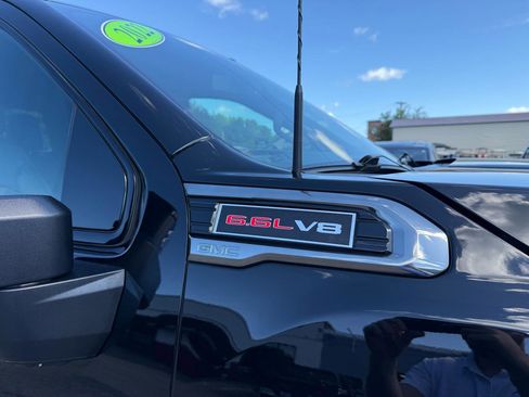 Used 2022 GMC Sierra 2500 AT4 AWD/4WD image 24