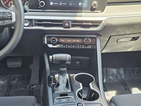 Used 2023 Kia K5 LXS image 25