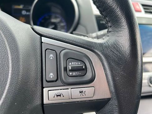 Used 2016 Subaru Outback 2.5i Limited AWD/4WD image 29