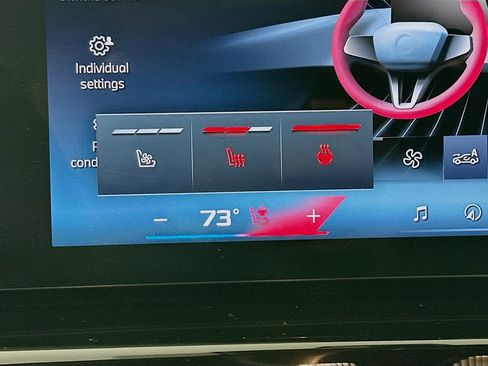 Used 2026 BMW X6 M60i image 27