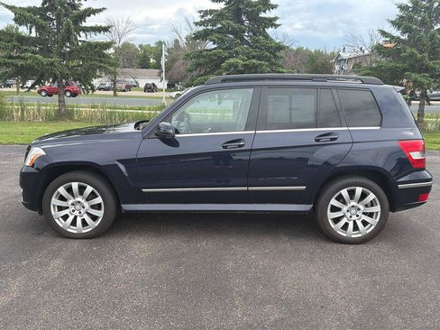 Used 2010 Mercedes-Benz GLK 350 4MATIC image 4