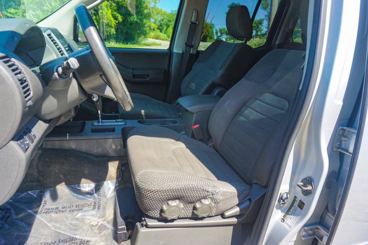 Used 2012 Nissan Xterra PRO-4X AWD/4WD image 10