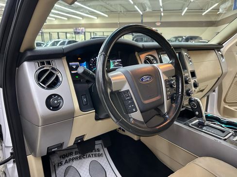 Used 2017 Ford Expedition EL Limited w/ Equipment Group 301A image 17