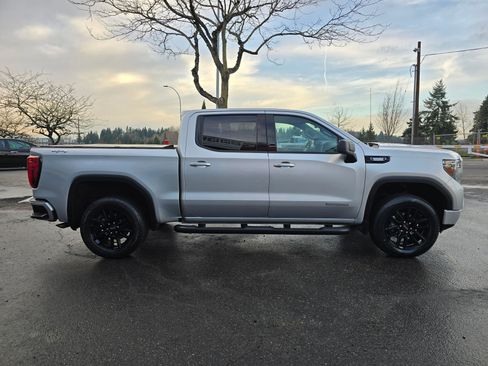 Used 2020 GMC Sierra 1500 Elevation w/ Elevation Value Package image 2