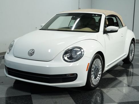 Used 2014 Volkswagen Beetle 1.8T image 16