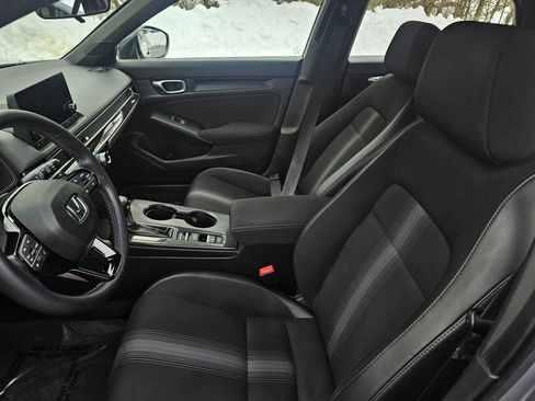 Used 2023 Honda Civic Sport image 16