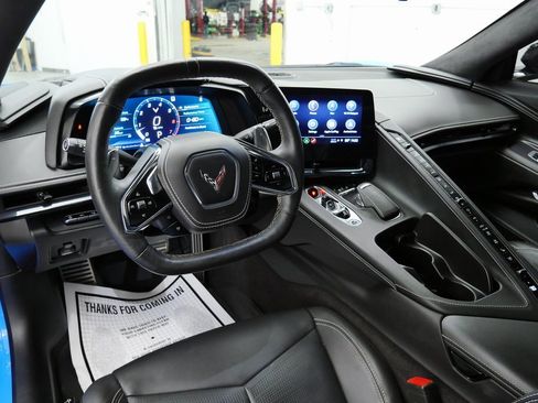 Used 2023 Chevrolet Corvette Stingray Premium Conv w/ Z51 Performance Package image 13