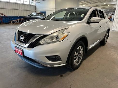 Used 2017 Nissan Murano S w/ Navigation Package FWD image 6
