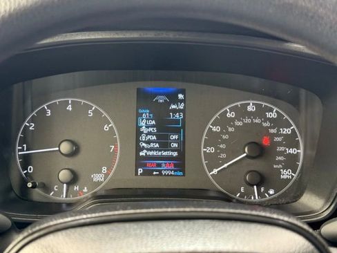 Used 2024 Toyota Corolla LE image 30
