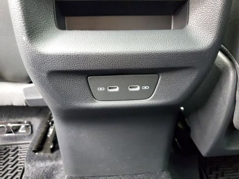 Used 2025 Volkswagen Tiguan SE R-Line AWD/4WD image 12