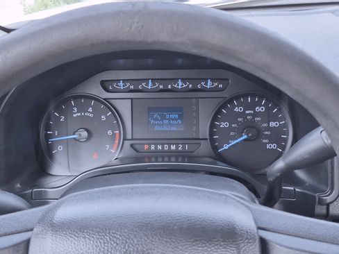 Used 2019 Ford F250 XL w/ Snow Plow Prep Package AWD/4WD image 31