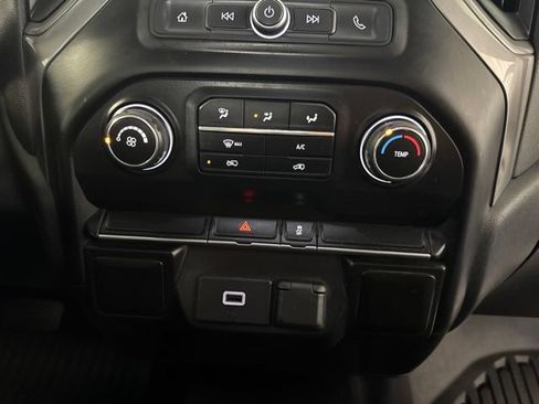 Used 2020 Chevrolet Silverado 1500 W/T w/ Trailering Package AWD/4WD image 16