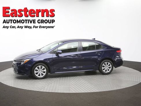 Used 2023 Toyota Corolla LE w/ Carpet Mat Package (TMS) FWD image 53