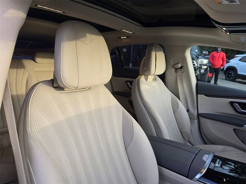 Used 2022 Mercedes-Benz EQS 450+ Sedan w/ Exclusive Trim Package image 13