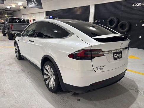 Used 2020 Tesla Model X Long Range image 6