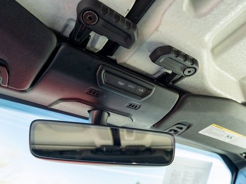 Used 2020 Jeep Wrangler Unlimited Sahara w/ Dual Top Group image 28