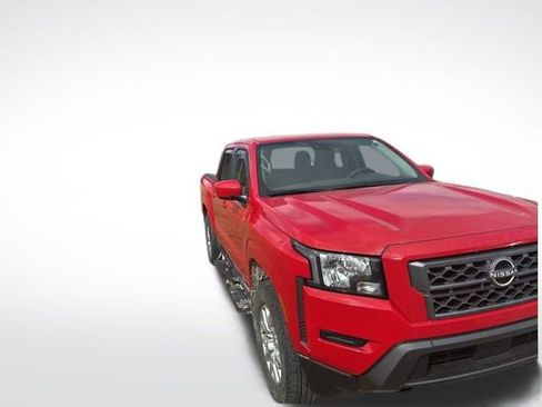 Used 2023 Nissan Frontier SV w/ Tow Package image 8