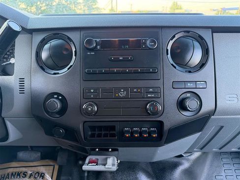Used 2012 Ford F350 XL w/ Snow Plow Prep Pkg AWD/4WD image 19