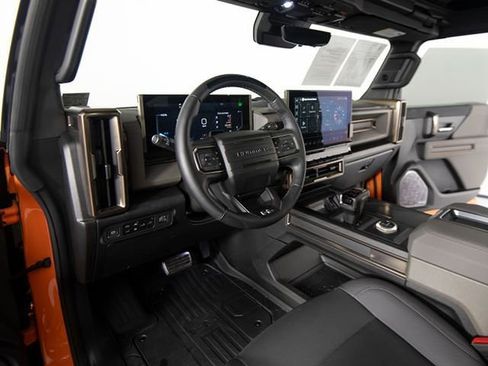 Used 2024 GMC Hummer EV 3X w/ LPO, Illumination Package image 16