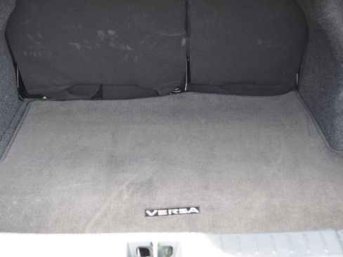 Used 2025 Nissan Versa SV image 15