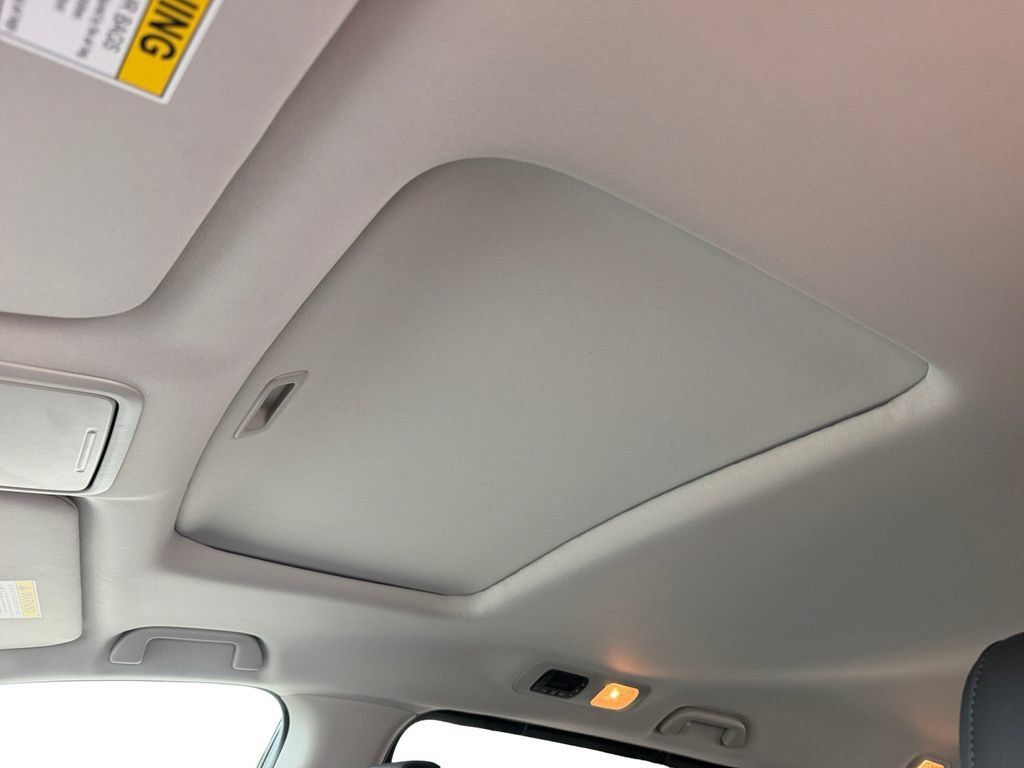 Used 2026 Honda Odyssey EX-L image 25