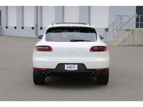 Used 2015 Porsche Macan S AWD/4WD image 3