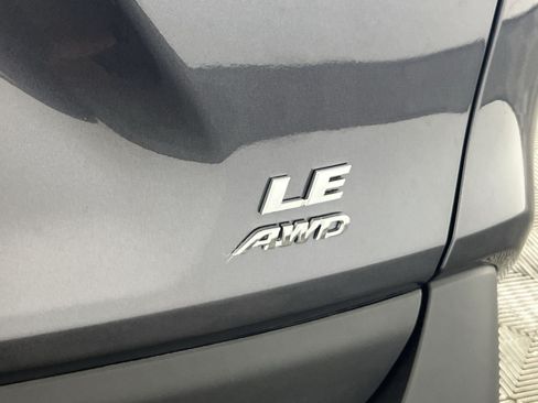 Used 2025 Toyota RAV4 LE AWD/4WD image 27